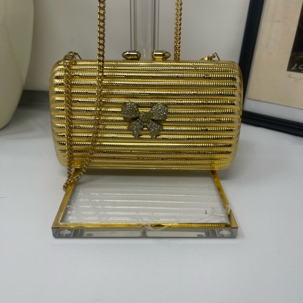 Gold Chain Clutch with  🎀 Accent